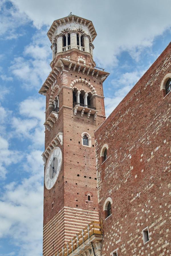 Domus Nova Palace - Italian Homing Верона Экстерьер фото