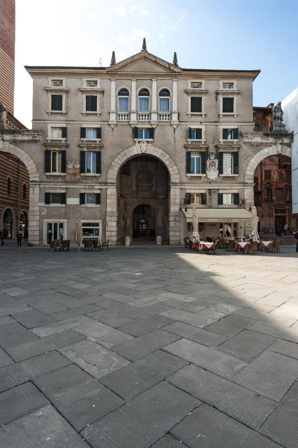Domus Nova Palace - Italian Homing Верона Экстерьер фото