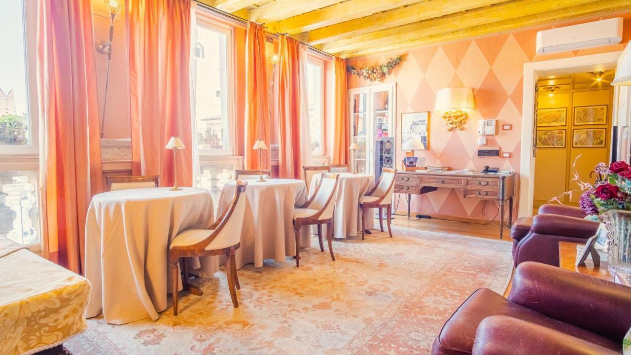 Domus Nova Palace - Italian Homing Верона Экстерьер фото