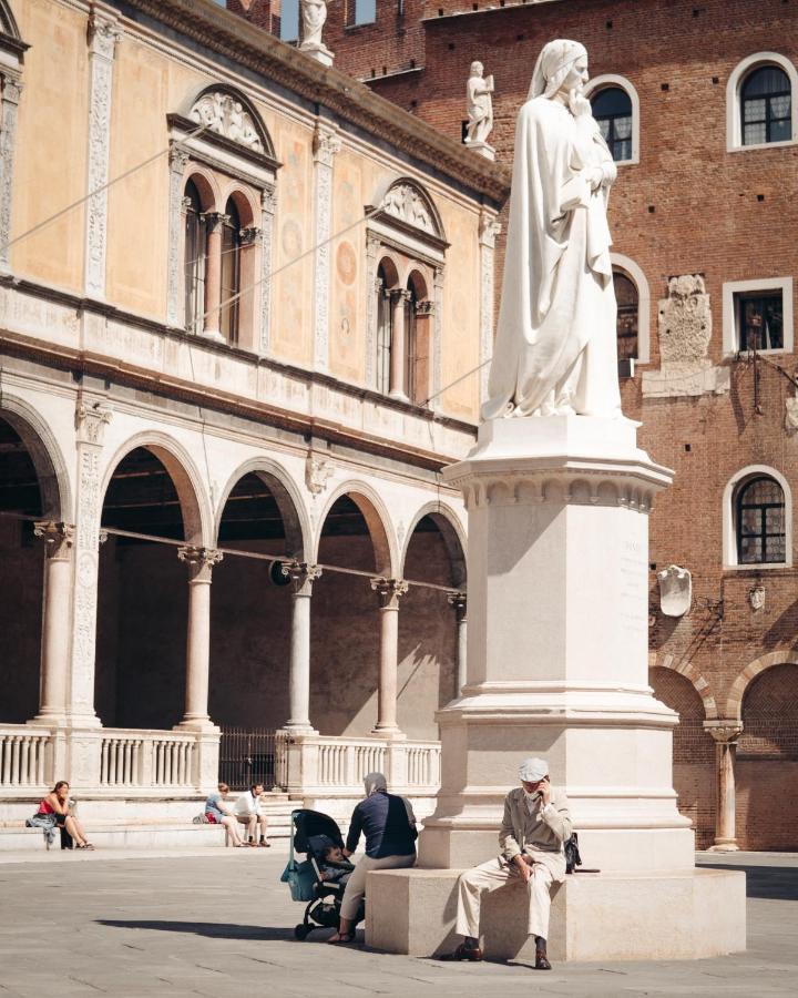 Domus Nova Palace - Italian Homing Верона Экстерьер фото